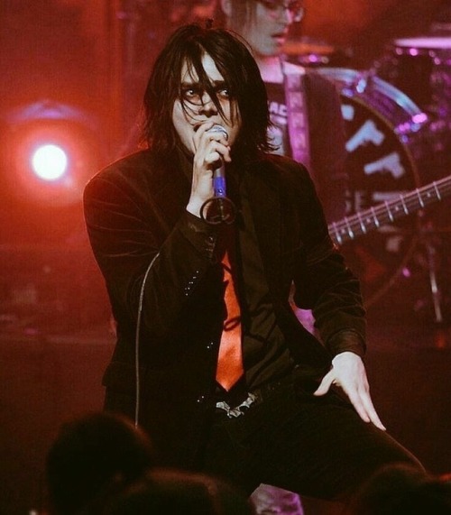 Well Its March 22, Put On Your Eyeliner, Get Your Leather Jackets, And Go To Hot Topic 