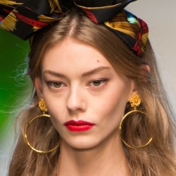 empress-empire:  Dolce &amp; Gabbana S/S17 RTW