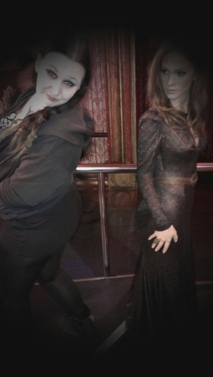 strappingyounglil:  Butt wars with J-Lo. I clearly won  by far
