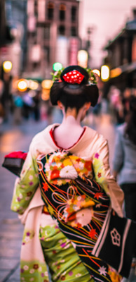 okiya:  The Maiko of Kyoto (by Baron Reznik) 