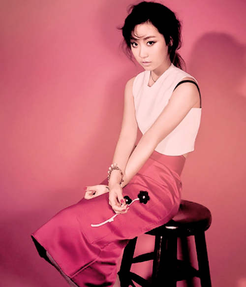 Kim Seul Gi in Elle Korea, June 2013