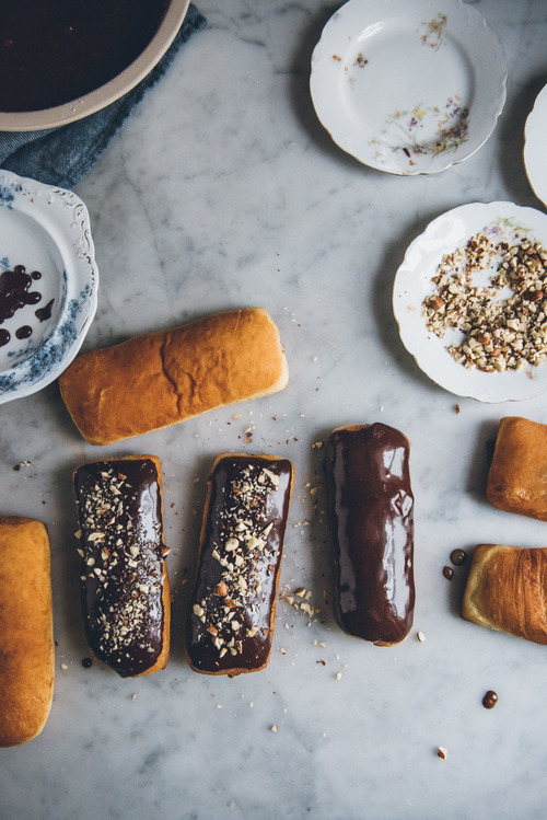 deliciousanddivine:  gastronomicgoodies:  Chocolate Hazelnut Long Johns  Uh…YES