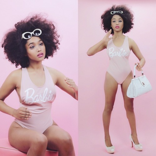 randinicholejoan: BAG: Pin Up Girl ClothingSWIMSUIT: Missguided SHADES: Crap EyewearFull photos