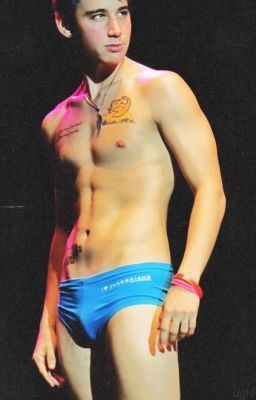 male-celebs-naked:  Jai and Luke Brooks 8See more here
