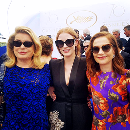 margotsrobbie:Jessica Chastain talks about the 70th Cannes Anniversary photocall