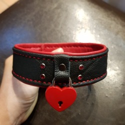 bdsmbeautifullybound:  Custom sized leather collars. Hand sewn. Real leather.