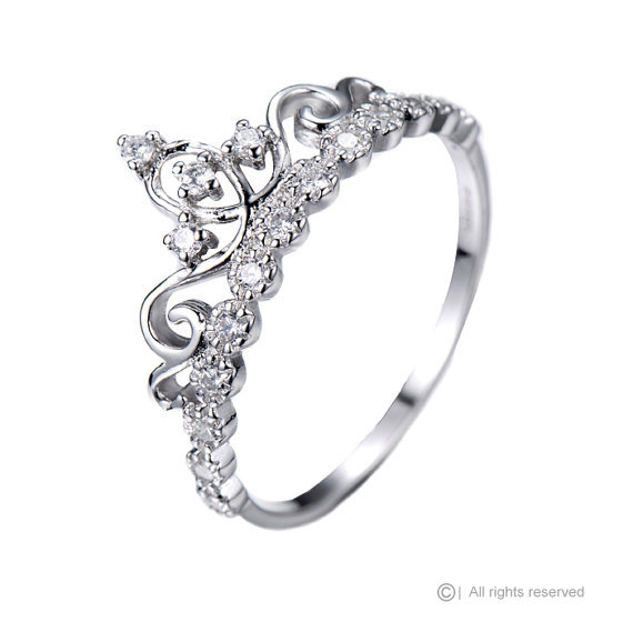 ringscollection:  Dainty 925 Sterling Silver Crown Ring / Princess Ring - AZDBR5456-DN: