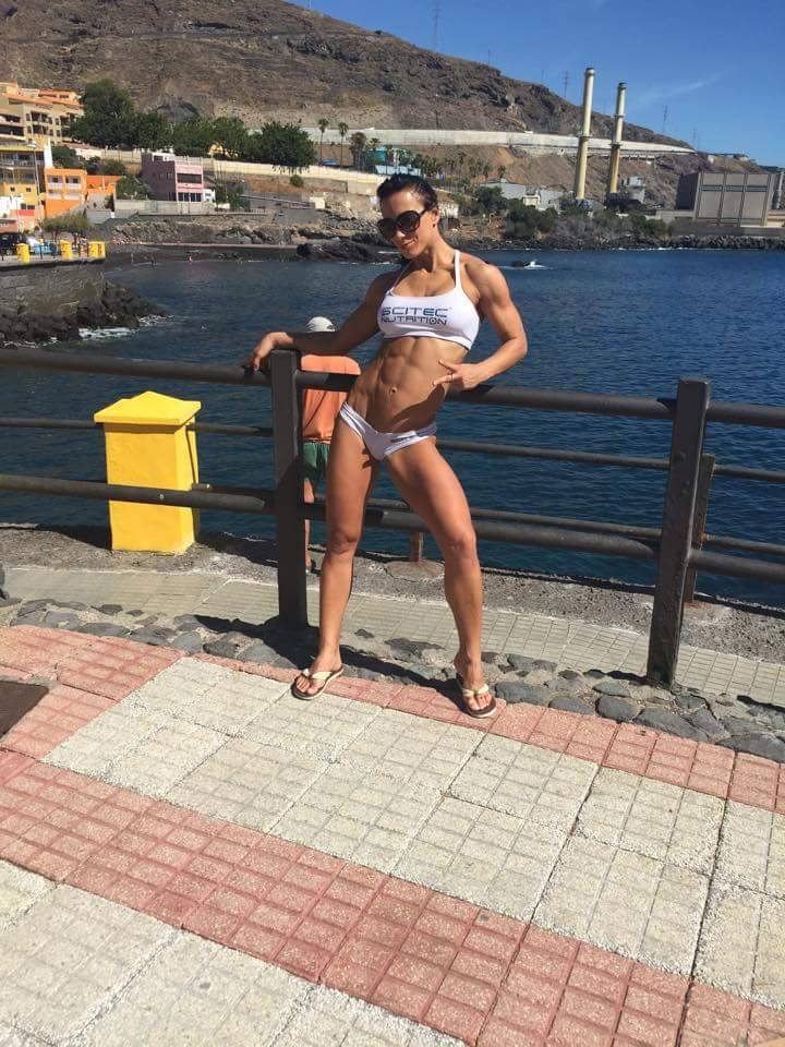 Muscle Girls Fan