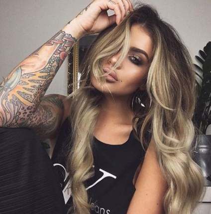 Gabriella (17 Photo)