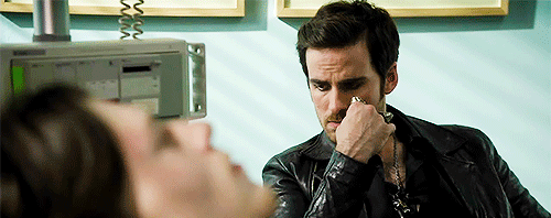 pirateherokillian:  #Killian watching over his little brother #just like a big brother should #just 