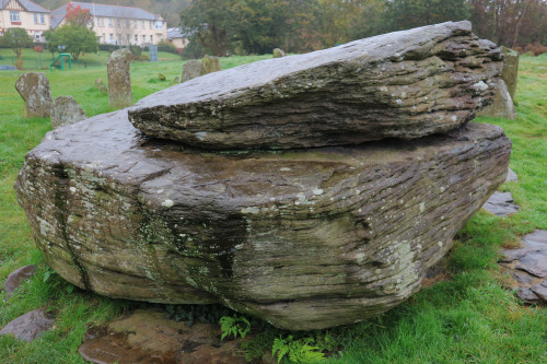 Pontypridd Rocking Stone, South Wales, 29.10.16. Only the central stone, a notable ‘glacial erratic’