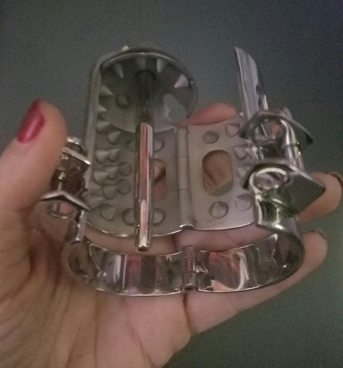 chastityqueenbea:  keyholderanna: Cuck’s new “special occasion” spiked cage just came. Gangbangs and