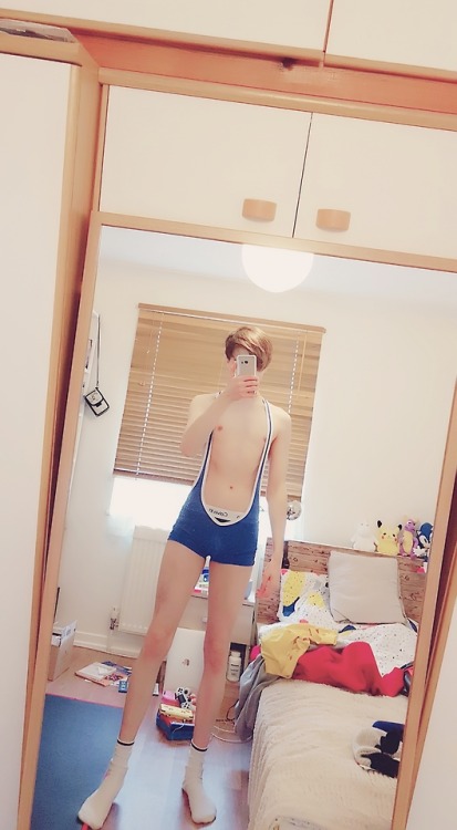 captainspyrokid: Thank you to the person who bought me this from my wishlist. It’s so comfy! I