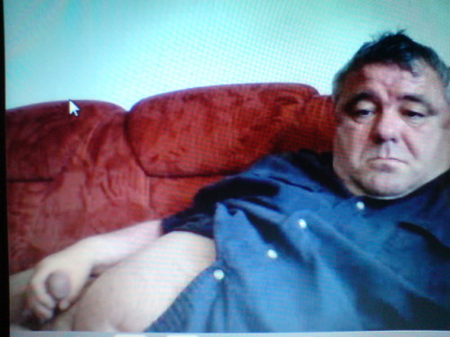 oldispassion: bigbearrider: silverbadbear: Gorgeous daddy  Chubby daddies are so fucking hot  Gorgeo