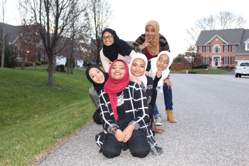 historical-journey:Unapologetically Black Hijabis.