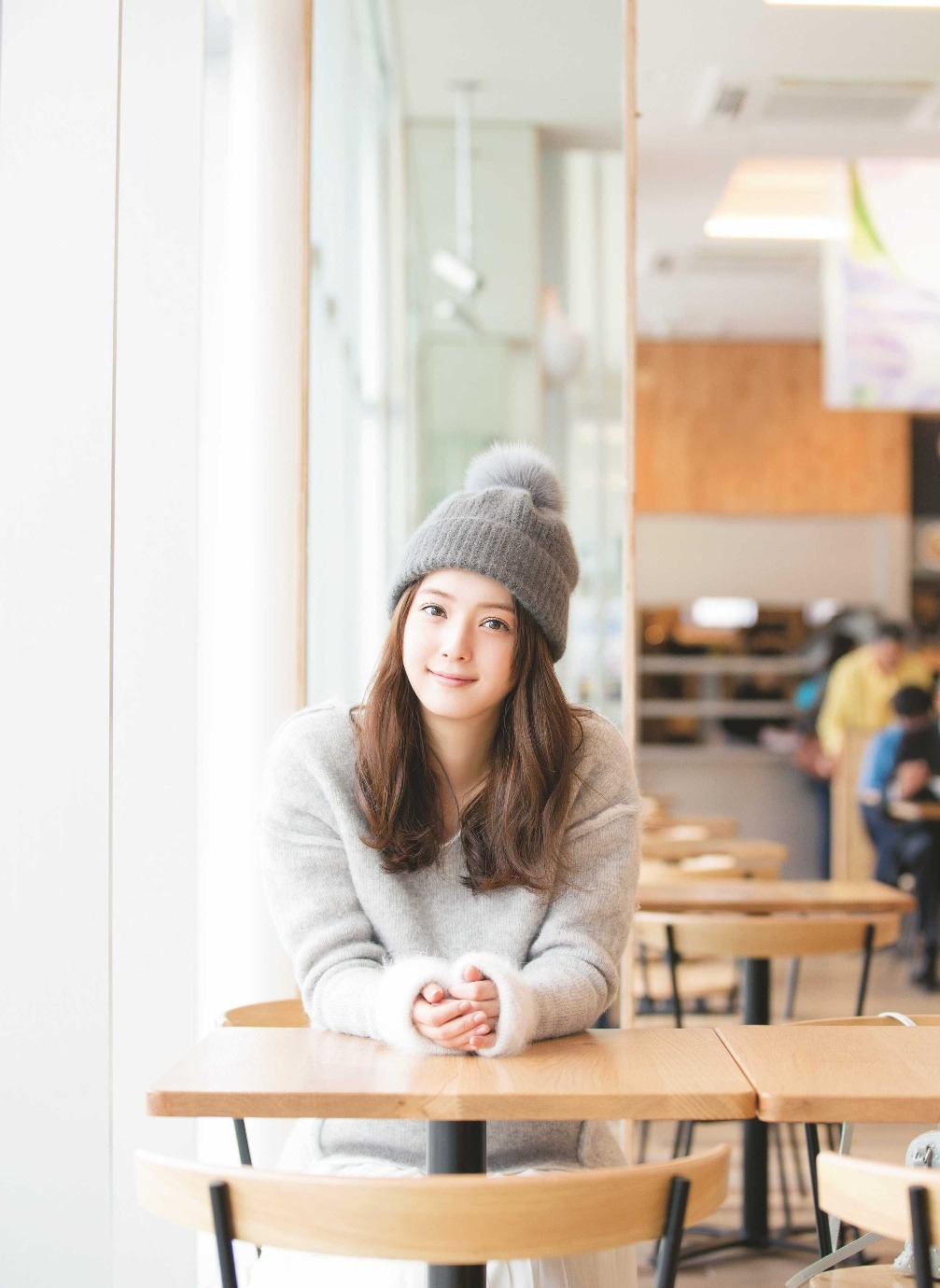 the-other-side-of-summer:  佐々木希 