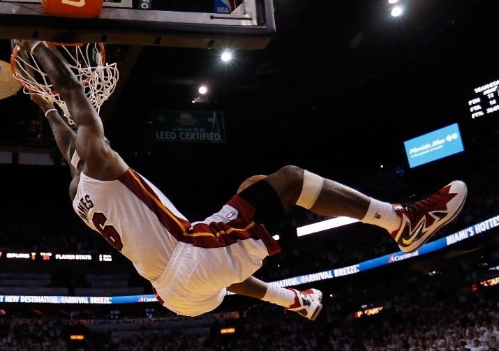 lebron6goat:  LEBRON JAMES!!! 👑👑👑👑 