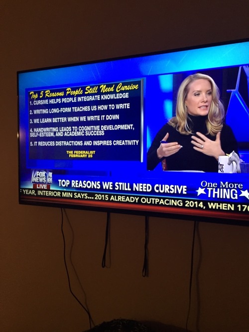 spadesslick:autopilotfootprints:What Fox is talking about as CNN is following the DOJ’s report on racism within the police department in Ferguson.Thanks for once again showing us how much #BlackLivesMatter to you, Fox.Also, let’s go down that list:1)
