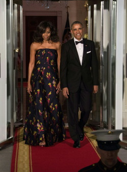 thispoetspace:  raven-things:  celebritiesofcolor:  US President Barack Obama and First Lady Michelle Obama walk out to greet Canadian Prime Minister Justin Trudeau and his wife Sophie Gregoire Trudeau for a State Dinner in their honor at the White House