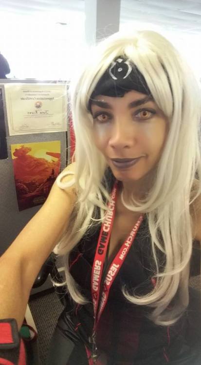 tracysactivism: this-is-life-actually: Don’t mess with a cosplayer. After her boss set up a ne