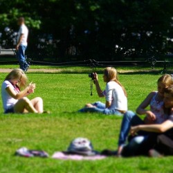 #Beautiful #young #photographer ♥♥  #girls #girl #sunglasses #streetphotography #beauty #legs #instagirls  June 14, 2012  #summer #heat #hot #travel #SaintPetersburg #StPetersburg #Petersburg #Russia #СанктПетербург #Петербург