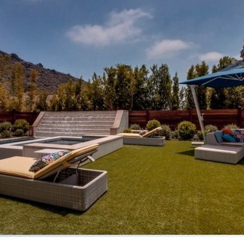 Contemporary Patio In Los AngelesIdeas For A Large, Open-air, Contemporary Backyard Patio Container Garden