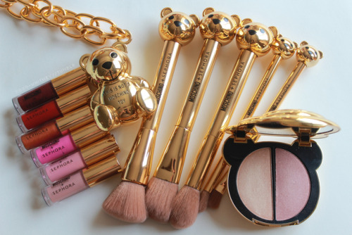 some things from the sephora x moschino collection!