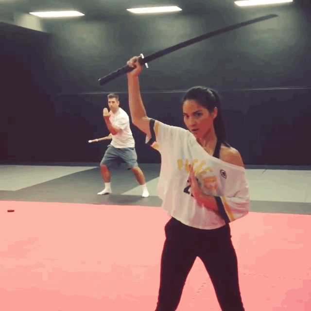 nomalez:  wearewakanda:  Olivia Munn/Psylocke Training for X:Men ApocalypseLike :