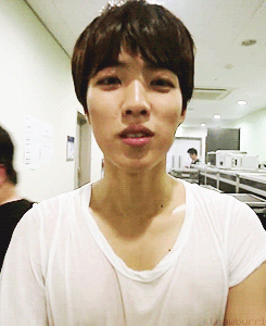 죄; hiatus