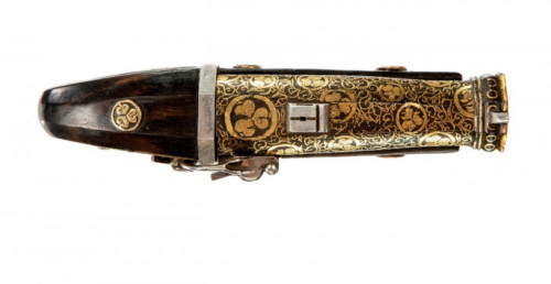 Rare gold decorated Japanese matchlock pocket pistol, 19th century. For sale: £9,500