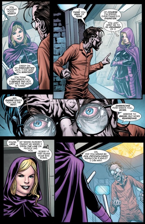 part2of3: Batman &amp; Robin Eternal 023 that scene where the Scarecrow has absolutely no effect