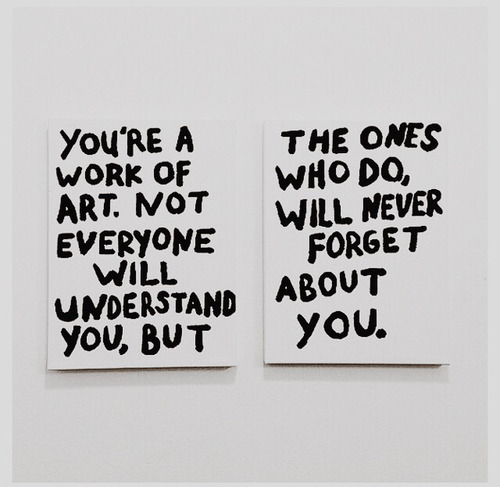 criticou:  Follow me for more.