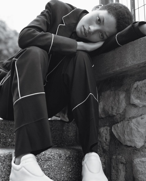 hellyeahblackmodels:  “L’essence De L’élégance” - M Le Magazine Du Monde December 2015