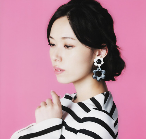 animage:  寿美菜子