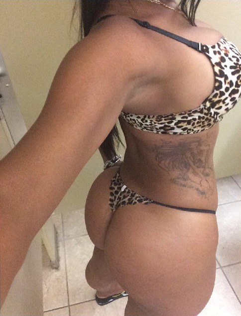 simonpheonix:  Thais Aimee