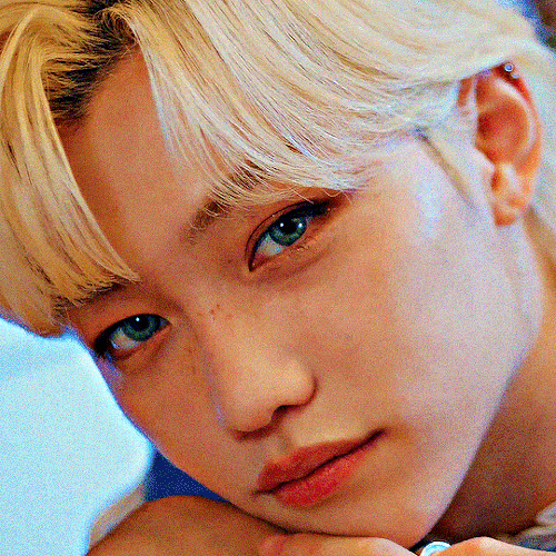 Felix + 24 To 25