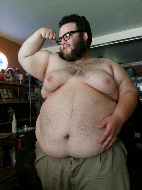 luvbigbelly: loveyoududes: Tummy Tuesday part 3! Photos taken by someone i love  Woof.. Drool.. On m