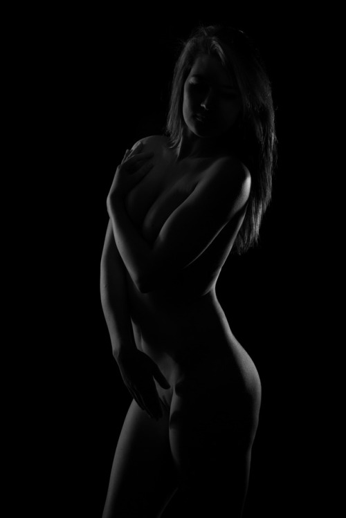 the implied black and whitesphotography by @mjennzone