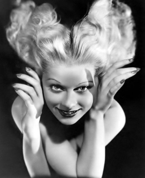 jimij29:  captain-kampari:  Lucille Ball   @bettymacs @kitty-batass @theconniek 