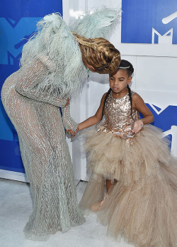 adoringbeyonce:  “Mom, remind me once again