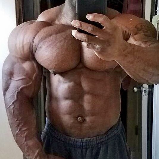 I Love Huge Muscles on Tumblr: Muscle tits