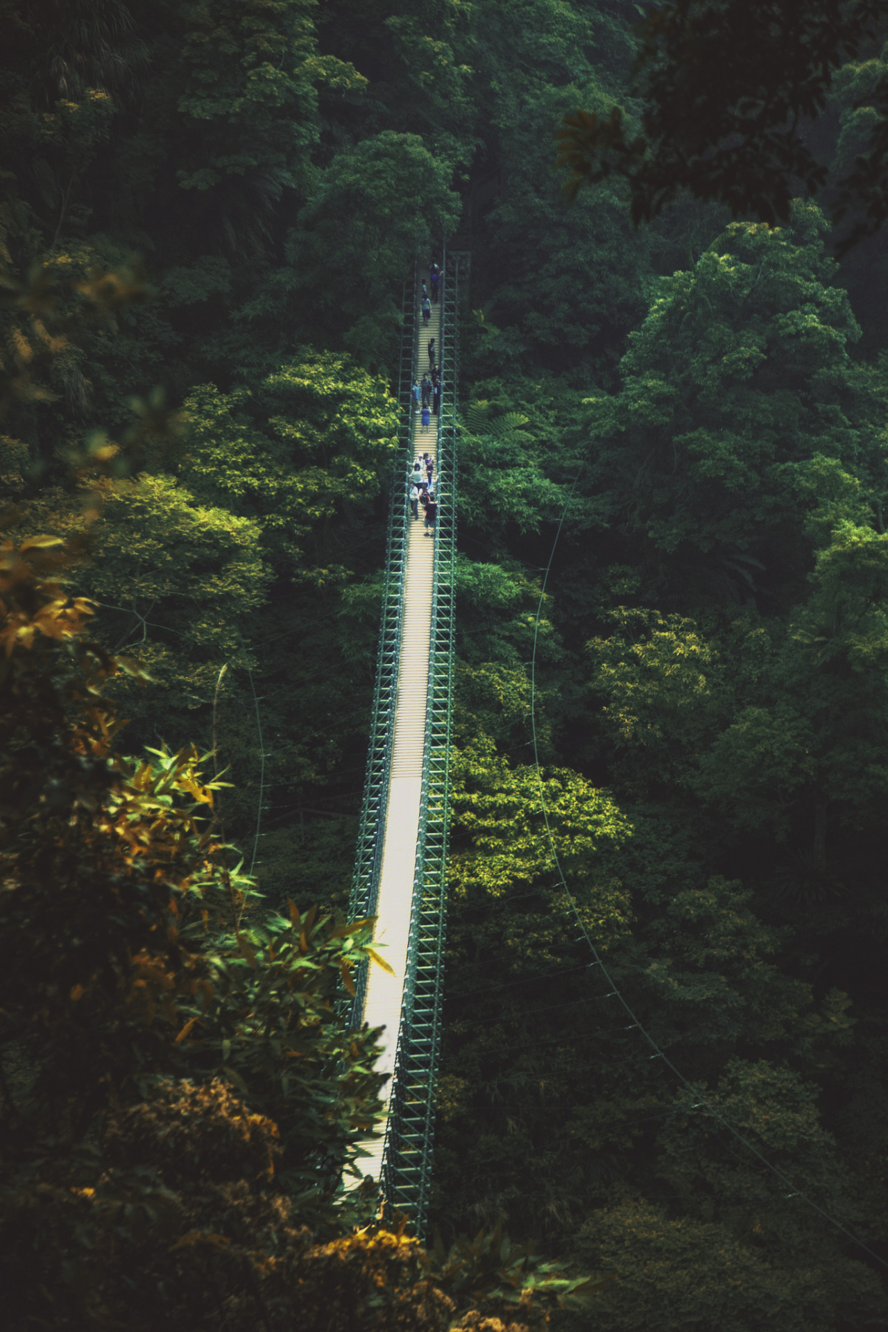sitoutside:  Drawbridge by Hanson Mao