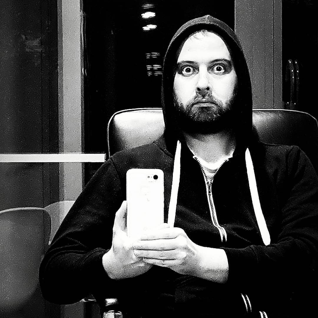 When you’ve watched too much creepy shit on the Internet. 👻👹👾 . . . #scaryvideos #horror #creepy #scarystories #slappedham #Ghosts #ghouls #zombies #paranormal #supernatural #heck #toospoopyforme...
