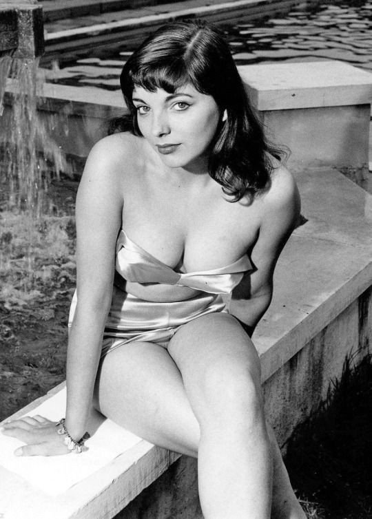 Joan Collins