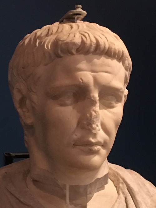 Emperor Claudius* Domus Romana - Rabat, MaltaSource: WikimediaAttribution: Justlettersandnumbers / C