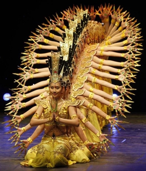 societyandcivilization:  The Thousand Hand Bodhisattva Dance Performed by China Disabled People’s Performing Art Troupe, the Thousand Hand dance is a portrayal of Guan Yin (Chinese: 觀音菩薩), an East Asian spiritual figure of mercy, the Goddess