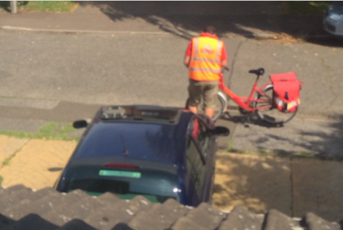 i-hate-the-beach:  Threw open my curtains naked today to find this little postman. If he was facing the other way my morning would have been slightly more amusing haha. 