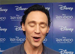 lokihiddleston:Tom Hiddleston with Black Hair.