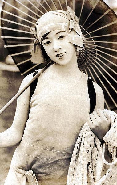 lostsplendor:Yukiko Tsukuba, 1925 via Wikimedia Commons