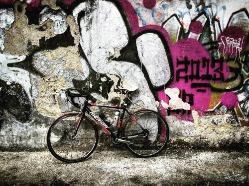 nerdlivery:  La burrita #bike #cycling #bicicleta #ciclismo #ride #grafitti #igerssanantoniodelosalt